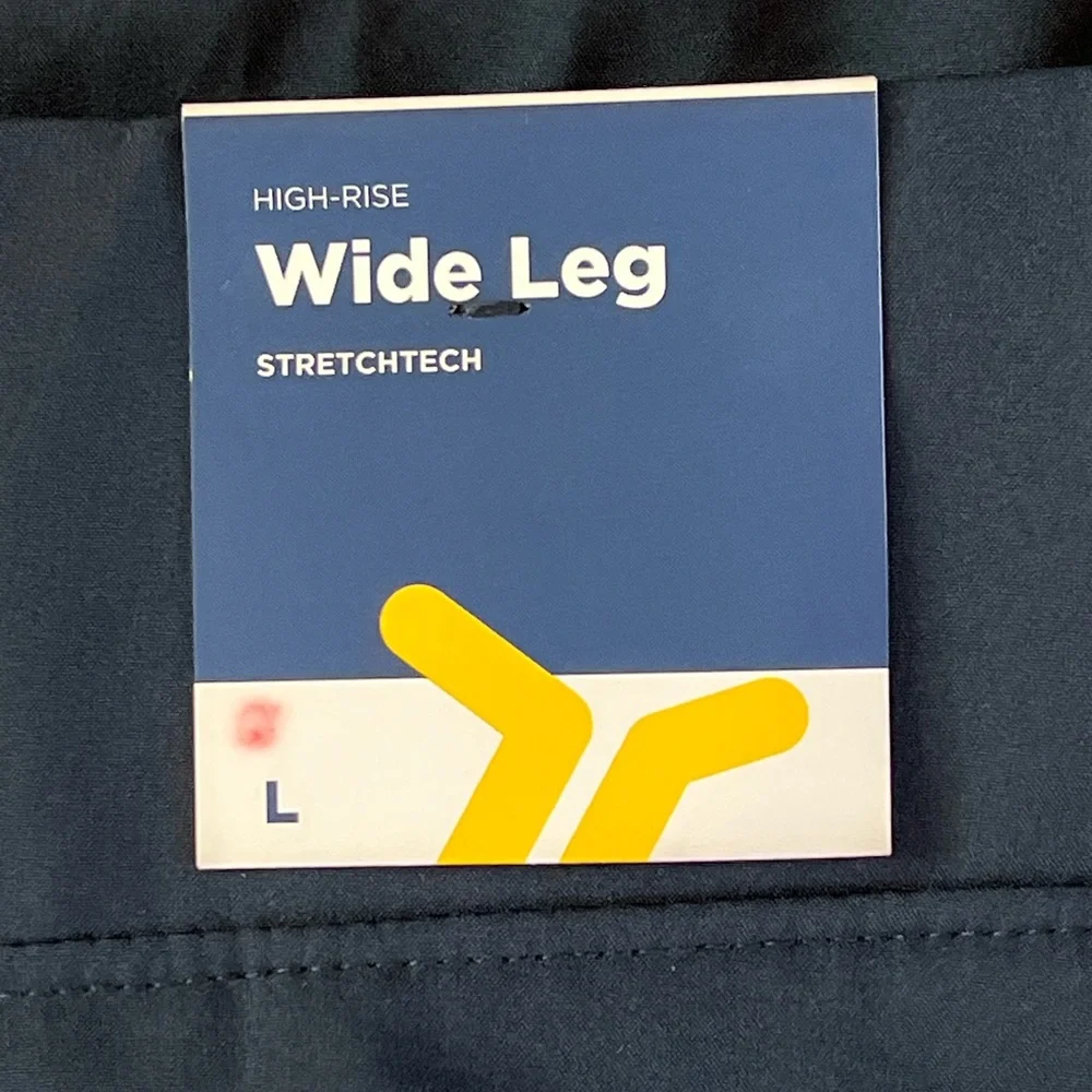 Old Navy Women's navy blueTrack Pants. L - Picture 2 of 8
